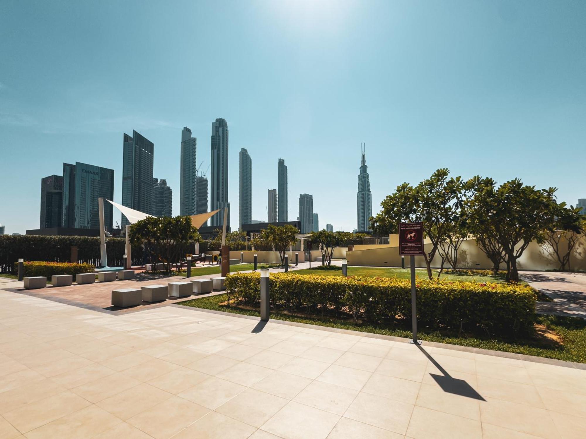 Brand New! Downtown Views Located On Mall * Dubai